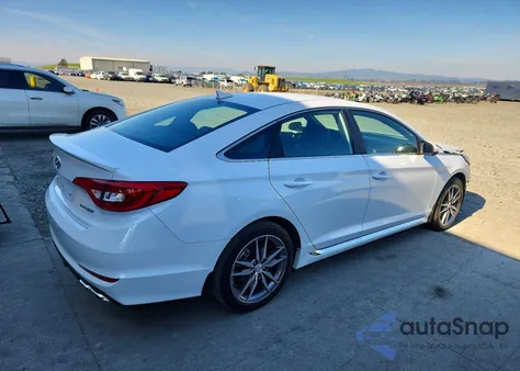 2017 Hyundai Sonata Sport z USA, uszkodzony, nr VIN 5NPE34AB4HH458854